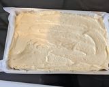 A picture of step 7 of School Vanilla/lemon Tray bake.
