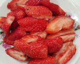 Une image de l'étape 3 de Mini tiramisus aux fraises et pistache.