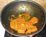 Foto langkah ke 5 dari resep Spicy Beef Burger (Balado).