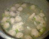 Foto langkah ke 7 dari resep Sop Baso Ayam.