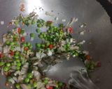 A picture of step 3 of Suji Upma.