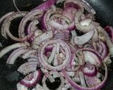 A picture of step 3 of Chicken tinga.