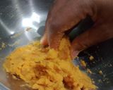 Foto langkah ke 1 dari resep Bola Bola Ubi Madu Crispy.