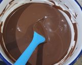 Foto langkah ke 4 dari resep Swirled Chocolate Peanut Butter Bars.