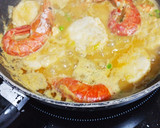 Foto del paso 5 de la receta: Merluza en salsa