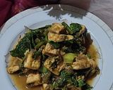 Foto langkah ke 5 dari resep Tumis Pokcoy Tahu.