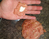 Foto del paso 2 de la receta: Albóndigas con queso y salsa de tomate