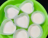 Hình bước làm 3 của món Bánh Bana Cotta