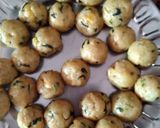 A picture of step 4 of Maggi poppers.