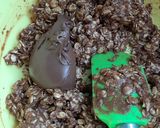 Zabpelyhes bonbon mogyorókrémmel és mogyoróval recept fázis 2 fotója