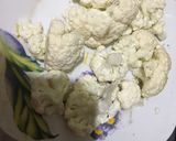 Foto del paso 2 de la receta: Arroz de coliflor personalizado con cuadros de pollo 💓