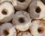 Foto langkah ke 14 dari resep Donat empuk ala j.co dengan topping glaze dan topping donat kampung.