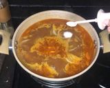Foto langkah ke 6 dari resep Sup Tahu Pedas.