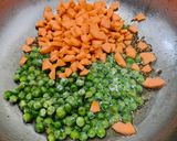 A picture of step 3 of Lemongrass rice.