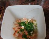 Foto del paso 2 de la receta: Guiso de garbanzos con langostinos