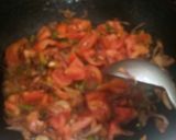 A picture of step 1 of Egg bhurji.
