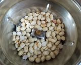 सफेद और काले तिल के सौफ्ट लड्डु (White & Black Til Ke Soft Ladoo ki recipe in hindi) रेसिपी चरण 2 फोटो