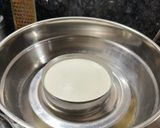 A picture of step 6 of Strawberry Cheese cake.