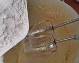 Foto langkah ke 3 dari resep Topo Butter Cake.