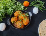 A picture of step 3 of Egg curry.