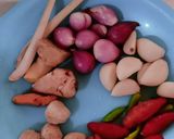 Foto langkah ke 3 dari resep Kentang soun kecap pedas.