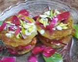 A picture of step 5 of Shahi Gajar Pak sandwich.