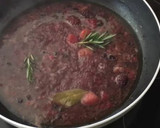 Foto del paso 6 de la receta: Secreto de cerdo a la cerveza negra con frutos rojos