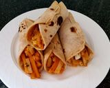 A picture of step 11 of Vegetable kathi roll.