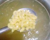 A picture of step 1 of Boiled Macroni.