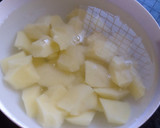Foto del paso 1 de la receta: Lomos de merluza en all i pebre de pistachos y almendras