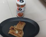 A picture of step 4 of Schezwan potato Frankie.