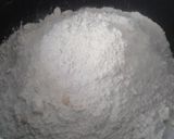 Foto del paso 1 de la receta: Pan amasado económico
