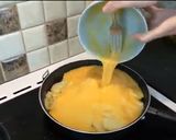 A picture of step 7 of Spanish Omelette.
