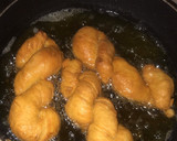 A picture of step 6 of Twisted doughnut.