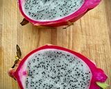 Foto del paso 1 de la receta: Dip de pitahaya con aguacate