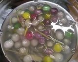 Hình bước làm 1 của món Chè bột lọc nhân đậu phộng