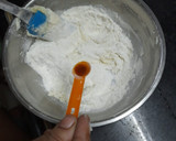 A picture of step 4 of Round shape cookies.