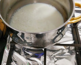 Foto del paso 1 de la receta: Natillas con galletitas, chocolate y plátano