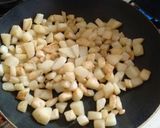 A picture of step 9 of Beef Fajitas with Potatoes 😘😘.