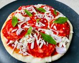 รูปขั้นตอนการทำที่ 4 ของ Salami basil พิซซ่า homemade