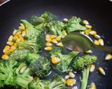 A picture of step 3 of Broccoli Salad.