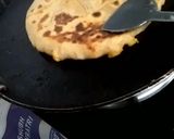 A picture of step 5 of Stuffed Aloo Paneer Paratha.