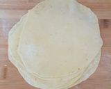 Foto del passaggio 5 della ricetta Chiacchiere di carnevale svizzere🎊🎊🎊🎊🎉🎉🎉