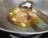 A picture of step 1 of Halwa Nagori.