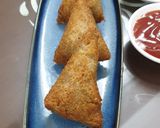 A picture of step 5 of Whole Wheat Bread Samosas.