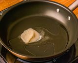 Resztelt csirkemáj recept fázis 2 fotója