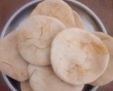 A picture of step 15 of Kachori stuffed with sattu.