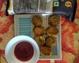 A picture of step 1 of Jowari methi muthiyas.