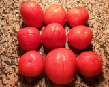 Foto del paso 1 de la receta: Salsa casera de tomates, hecha en cazuela de barro