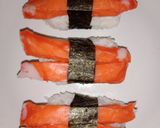 รูปขั้นตอนการทำที่ 3 ของ ซูชิปูอัด (Crab Stick Sushi)